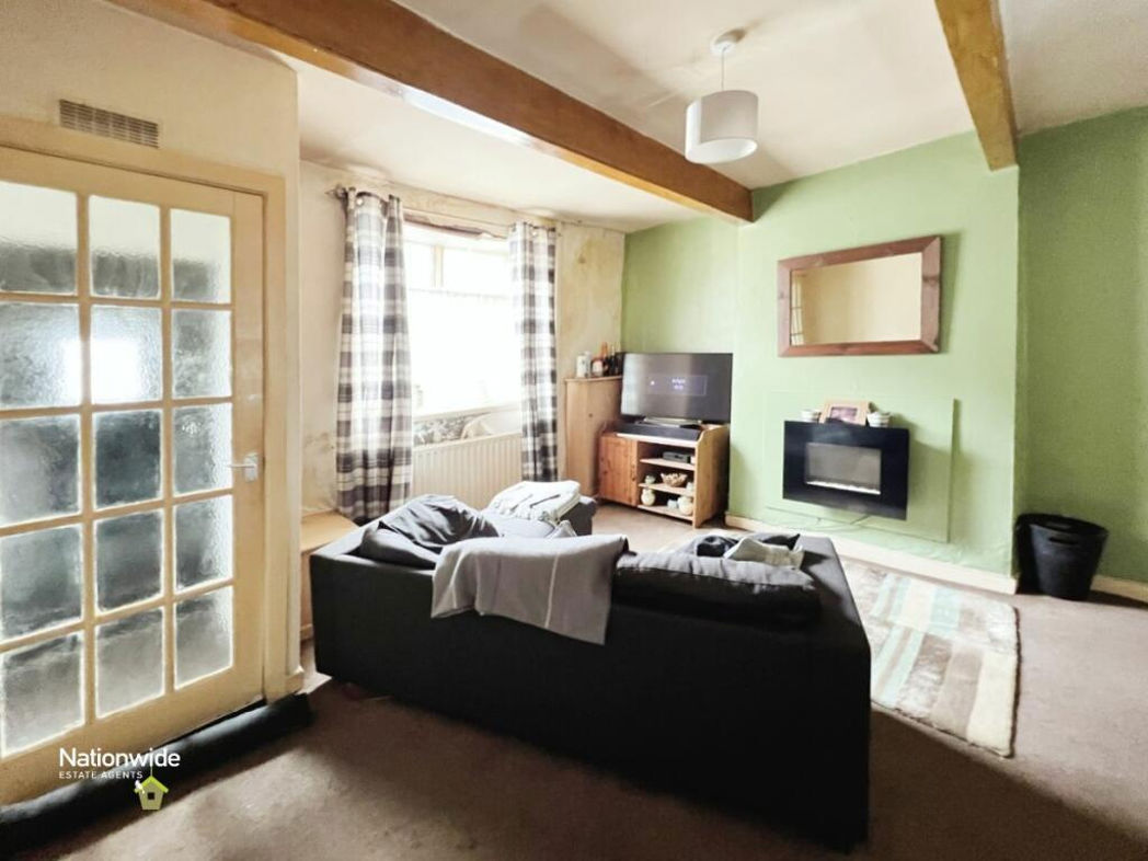 Property image 2 of 8