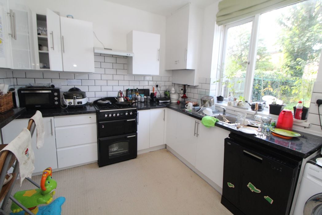 Property image 3 of 8