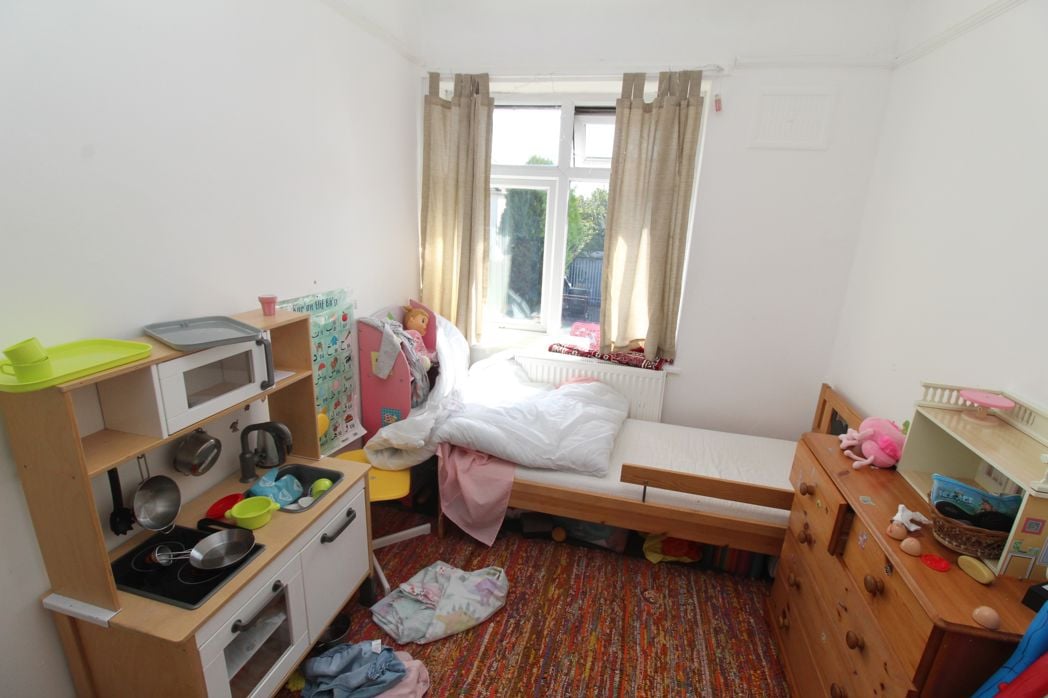 Property image 5 of 8