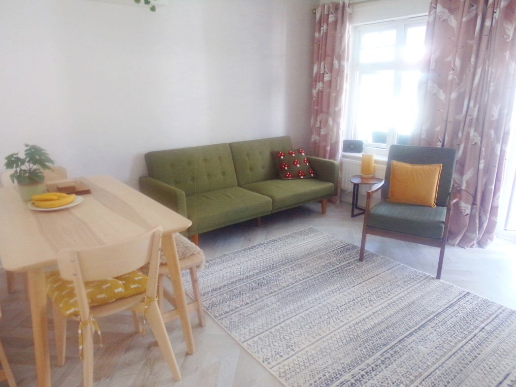 Property image 2 of 21