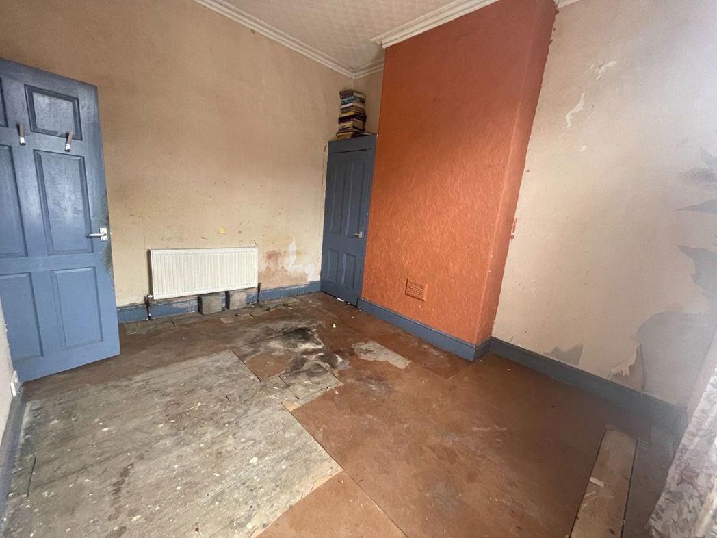 Property image 10 of 13