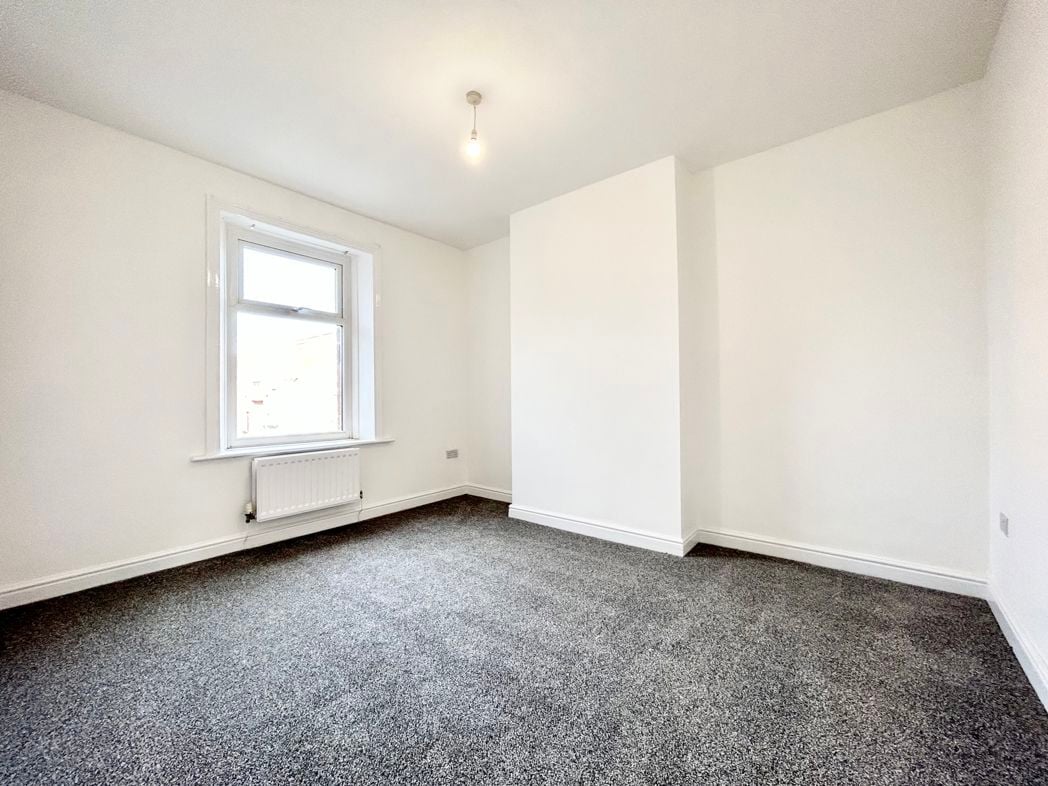Property image 15 of 27