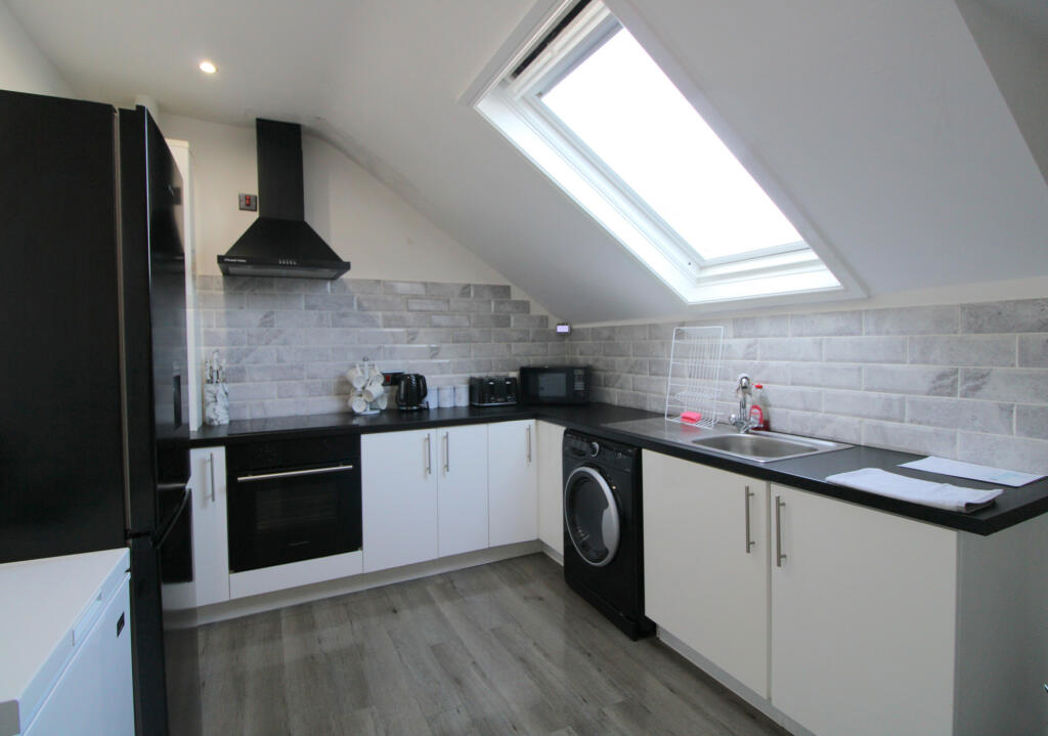 Property image 3 of 14
