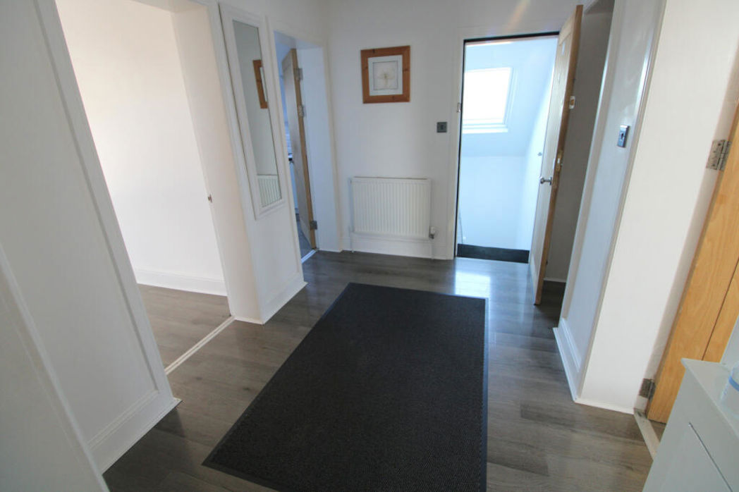 Property image 9 of 14