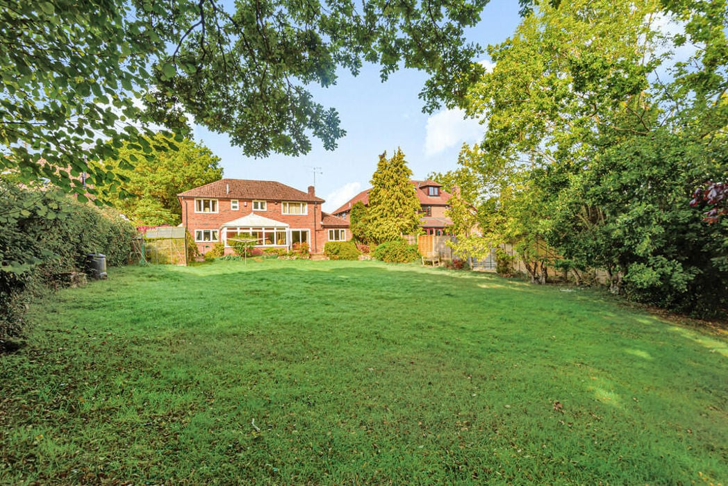 Property image 16 of 17