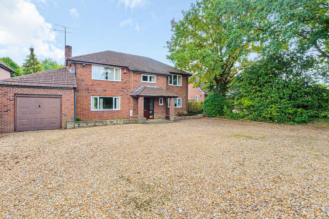 Property image 1 of 17