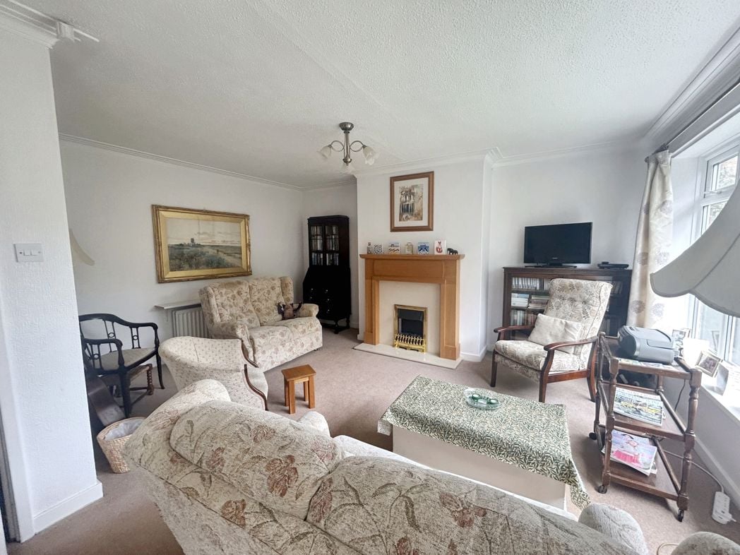 Property image 3 of 23