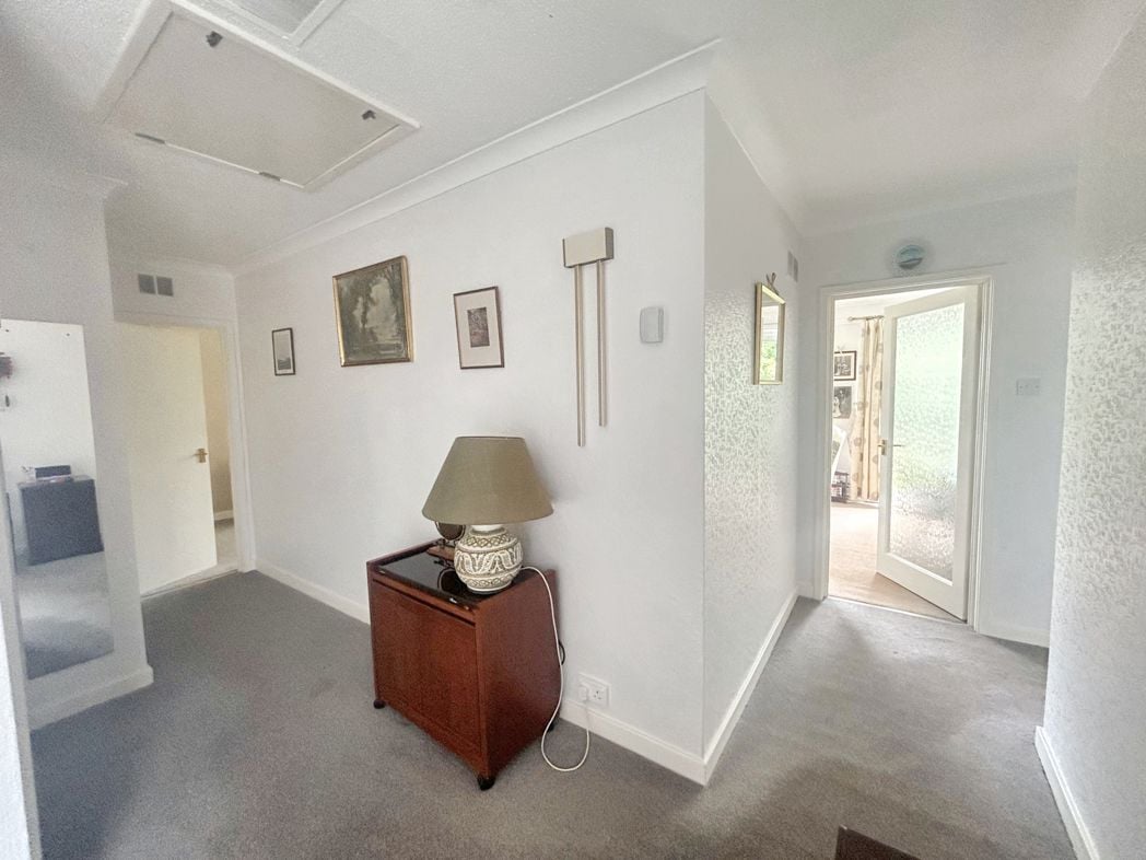 Property image 10 of 23