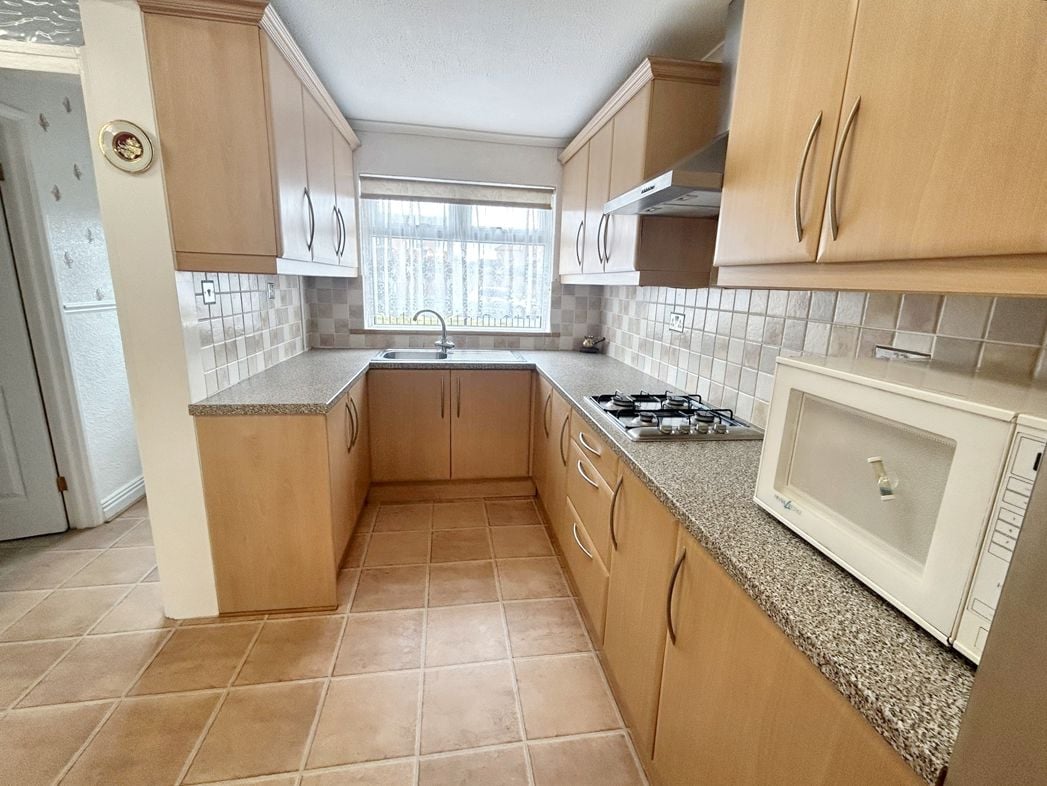 Property image 6 of 21