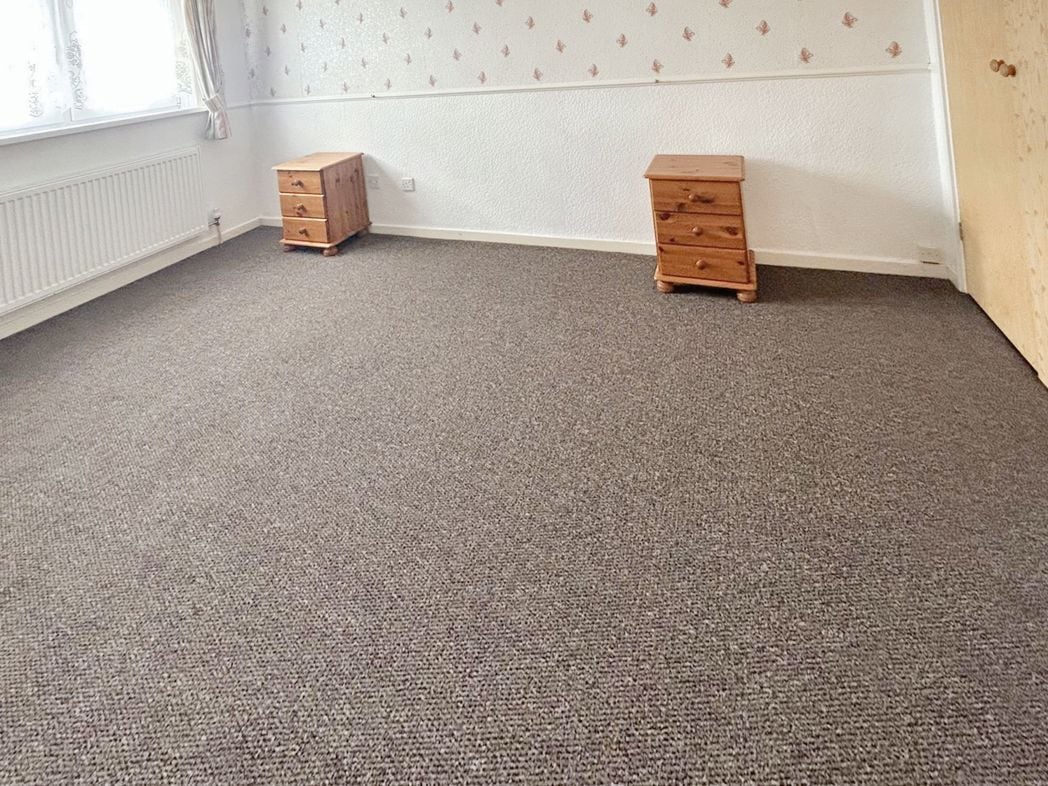 Property image 17 of 21