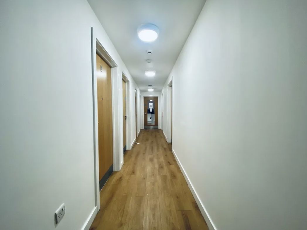 Property image 5 of 6