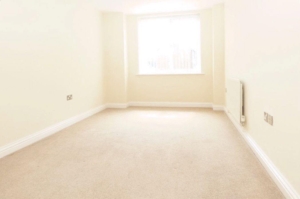 Property image 4 of 9