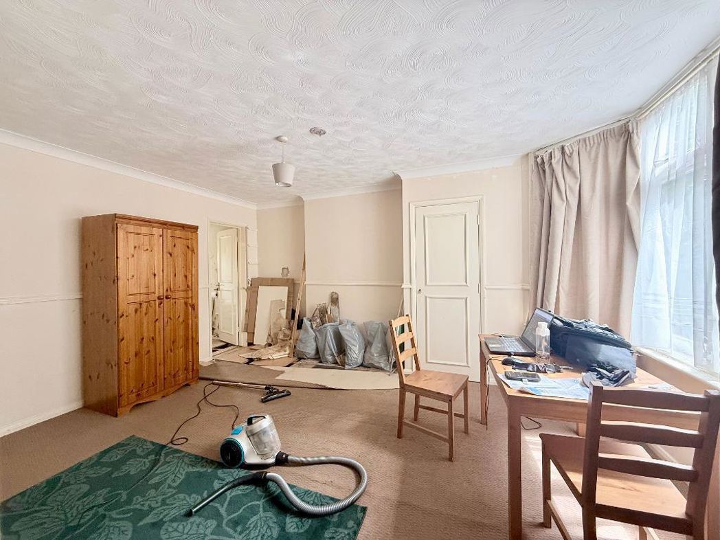 Property image 2 of 5