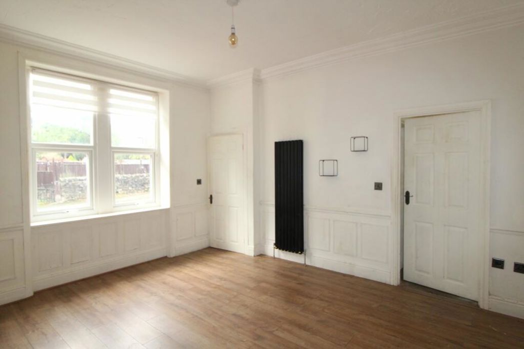 Property image 3 of 9