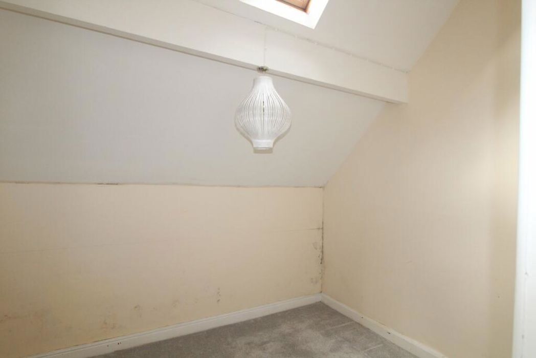 Property image 7 of 9