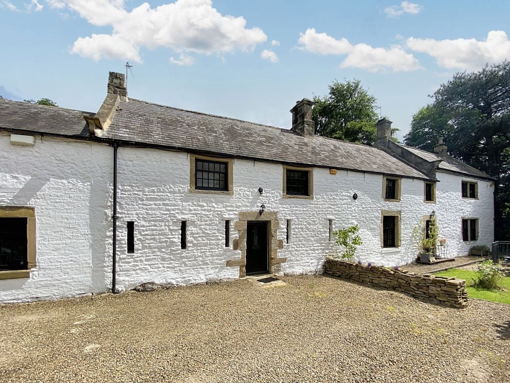 Property image 1 of 13