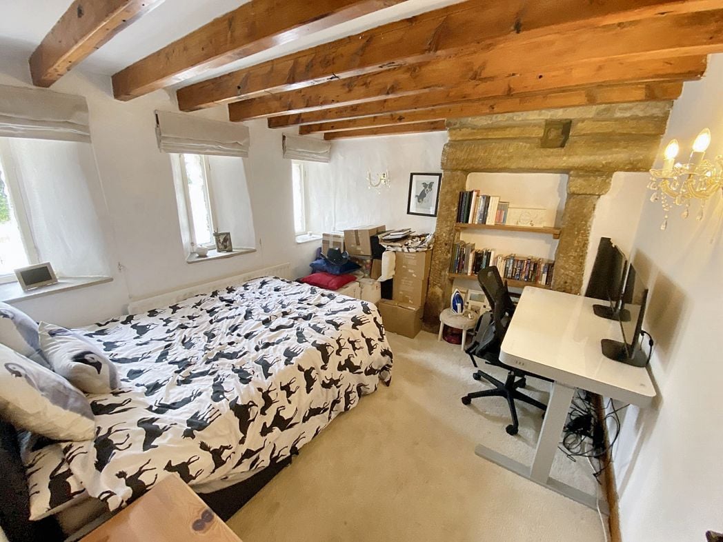 Property image 9 of 13