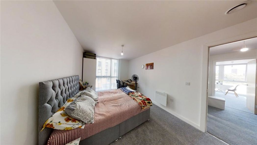 Property image 10 of 16