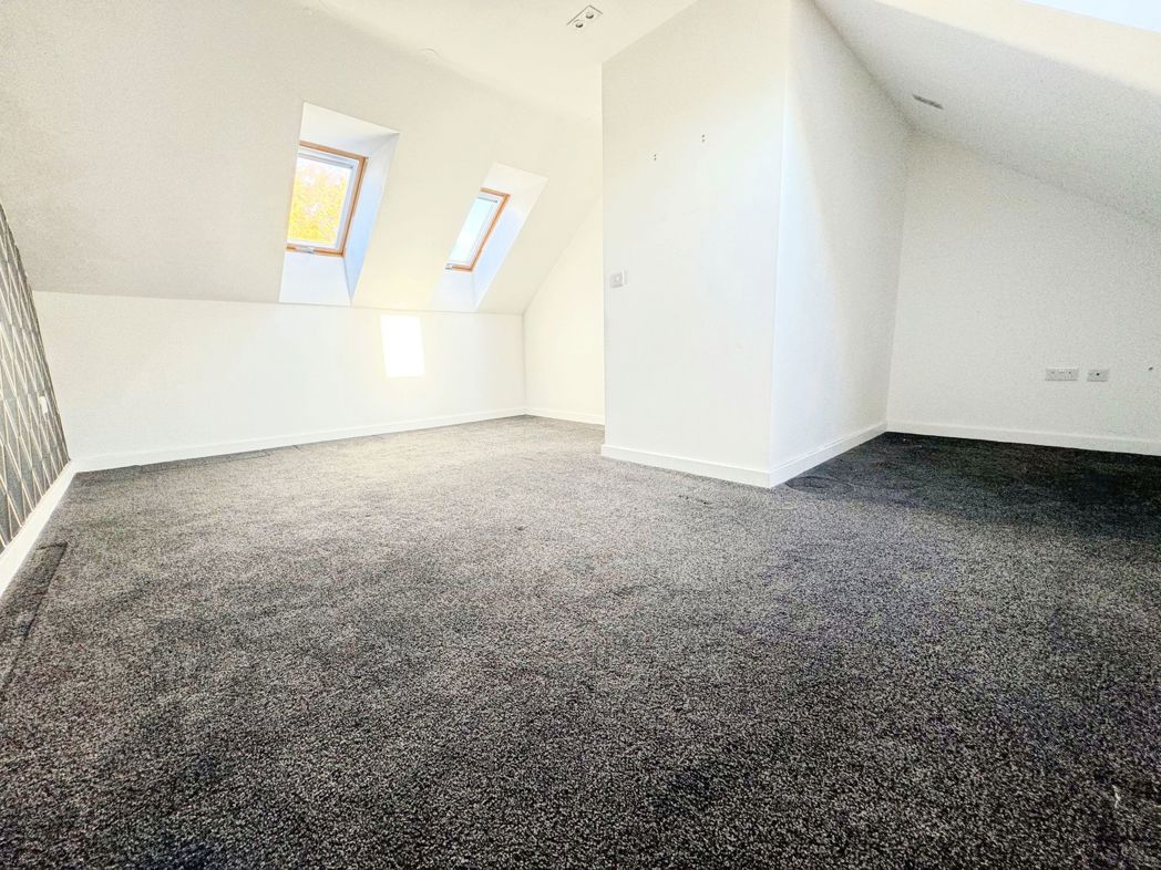 Property image 14 of 18