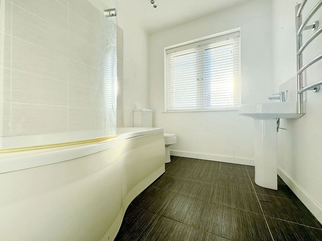 Property image 13 of 18