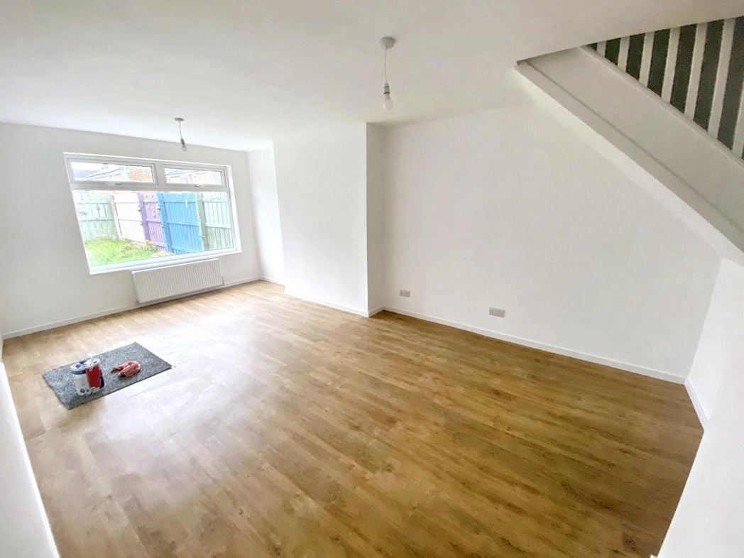 Property image 2 of 17