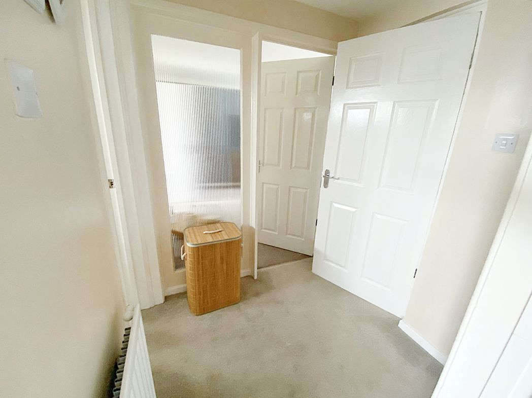 Property image 3 of 7