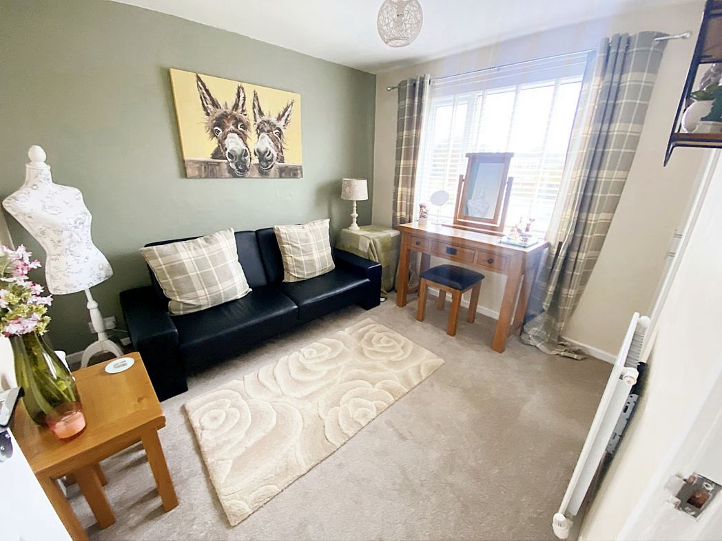 Property image 6 of 7