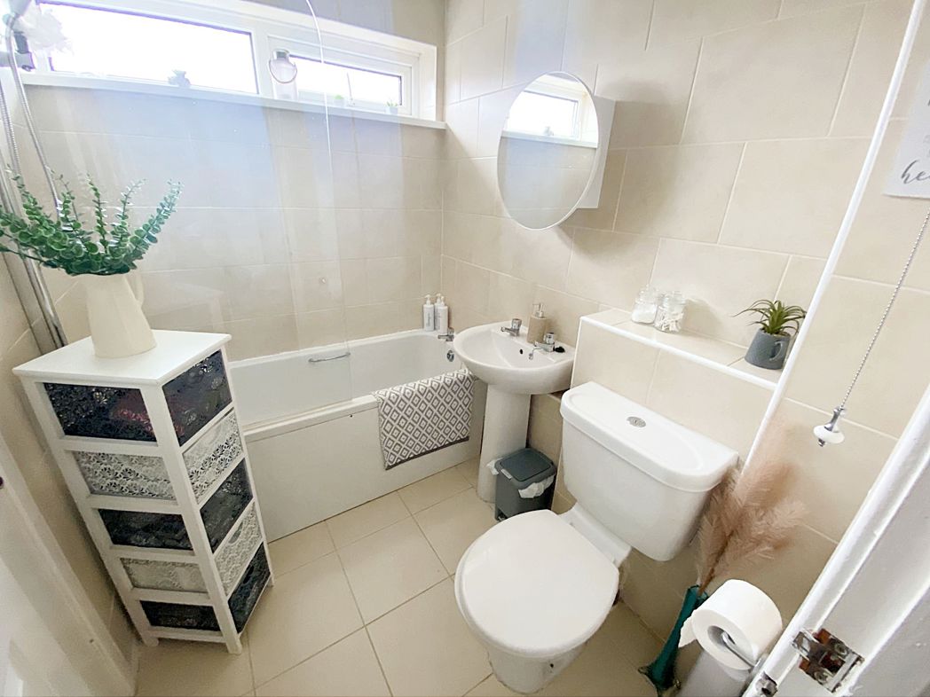 Property image 7 of 7