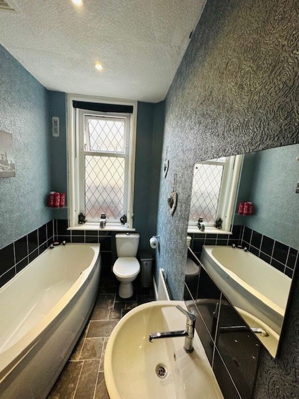 Property image 19 of 36