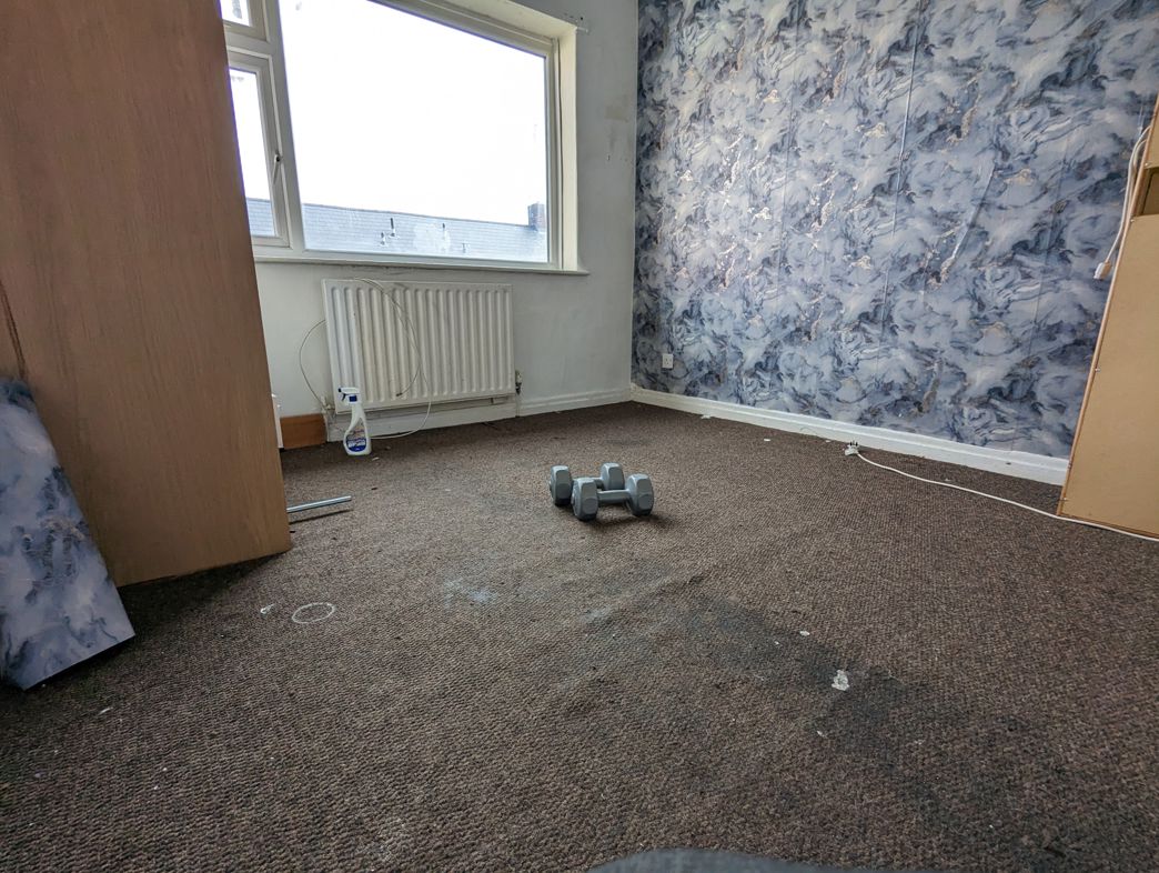 Property image 11 of 15