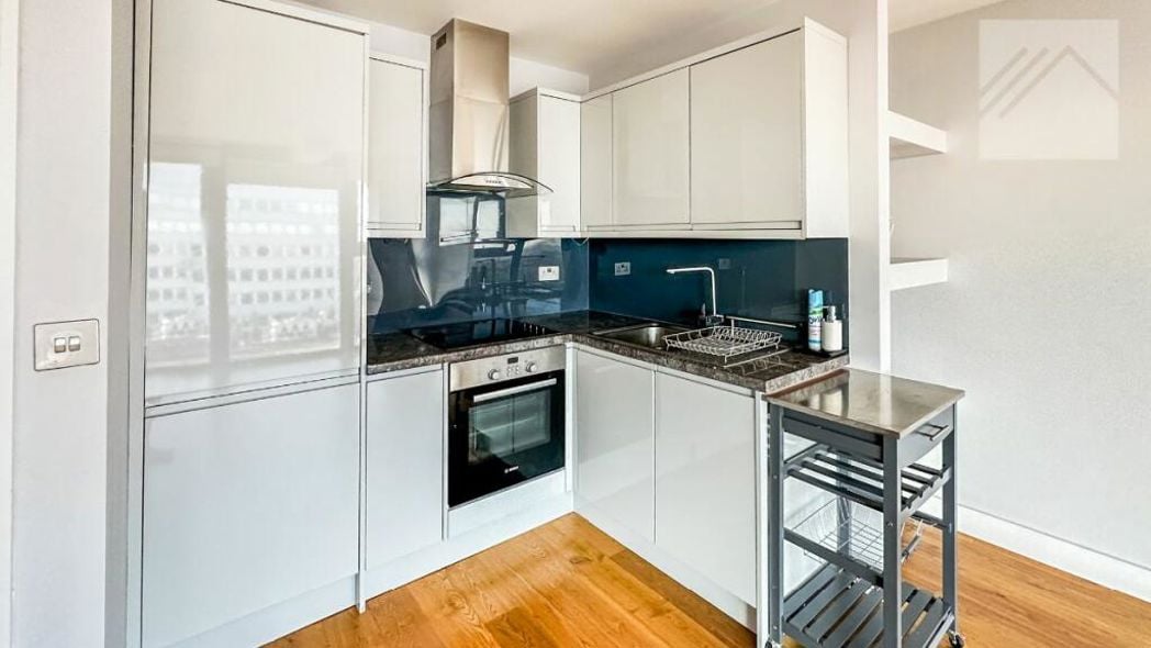 Property image 4 of 13