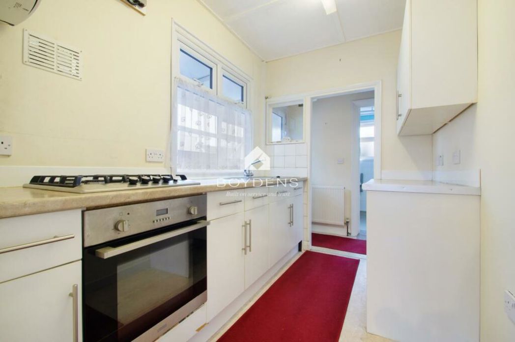 Property image 3 of 7
