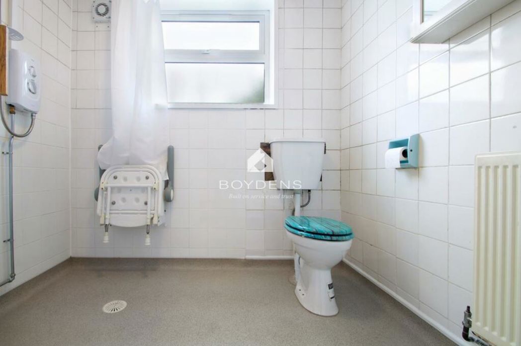 Property image 6 of 7