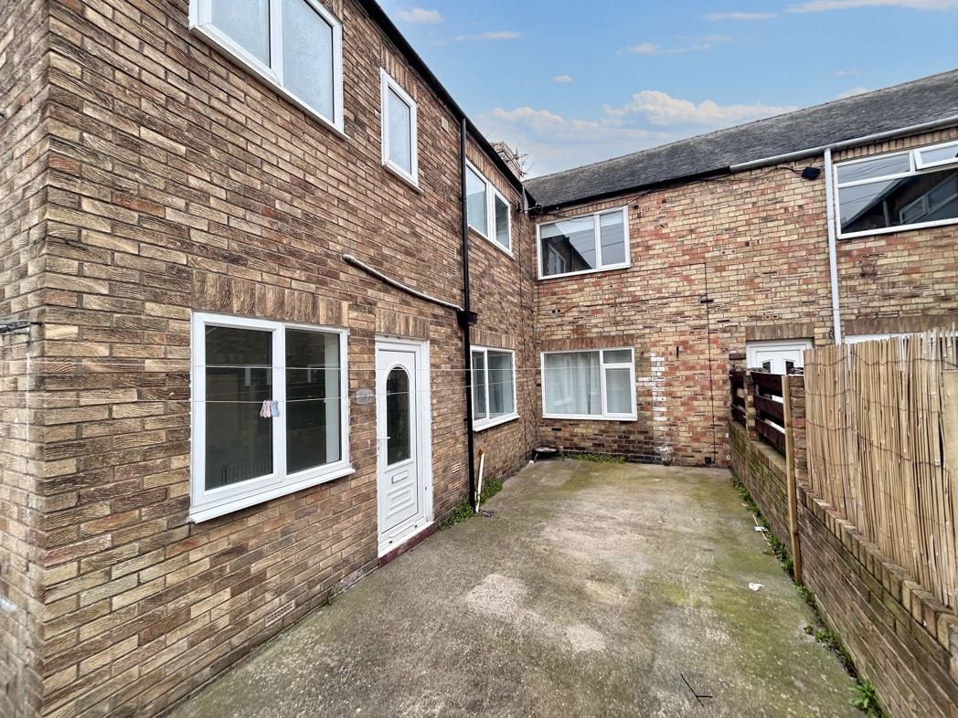 Property image 1 of 17