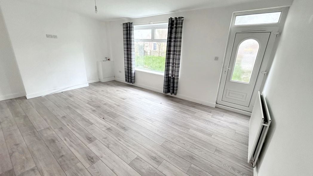 Property image 2 of 17