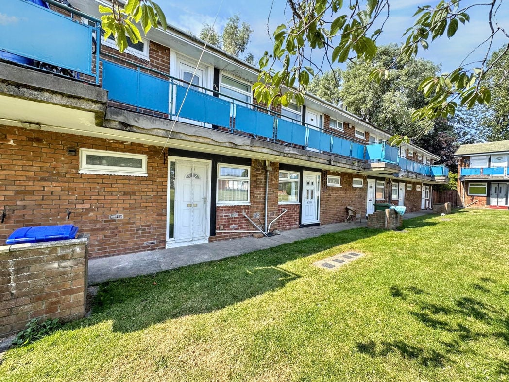 Property image 1 of 3