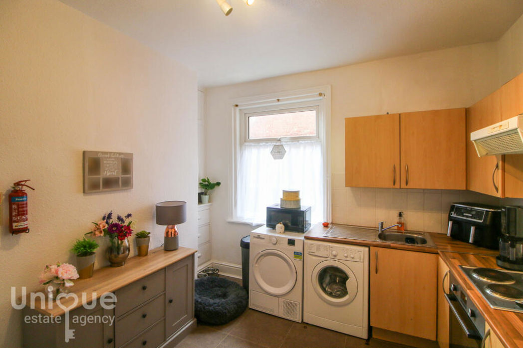 Property image 3 of 15