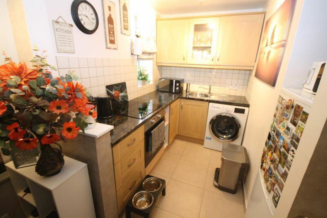 Property image 5 of 5