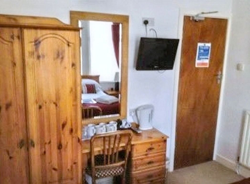 Property image 12 of 24