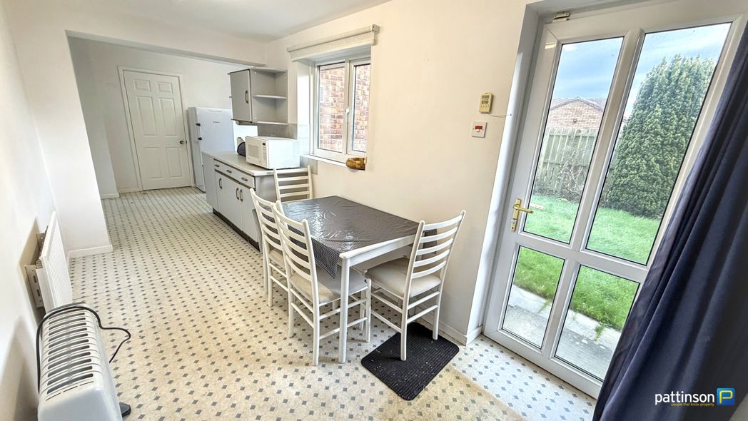 Property image 15 of 34