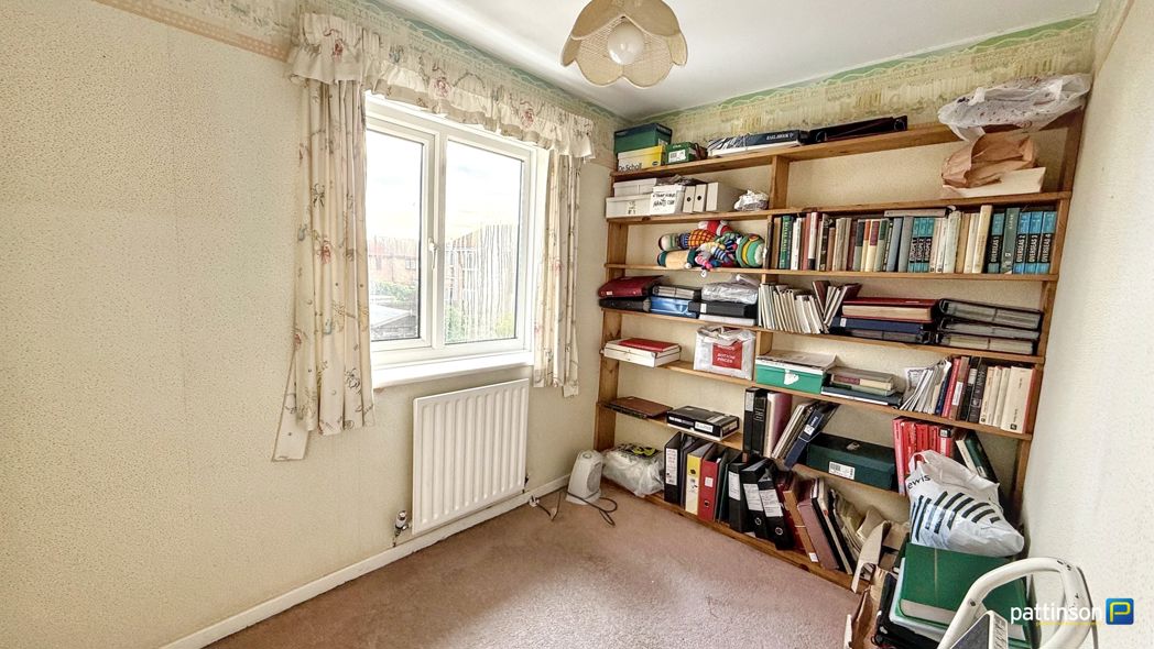 Property image 25 of 34