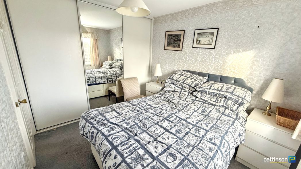 Property image 23 of 34