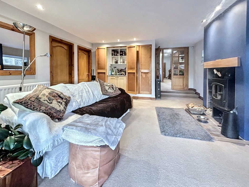 Property image 28 of 56