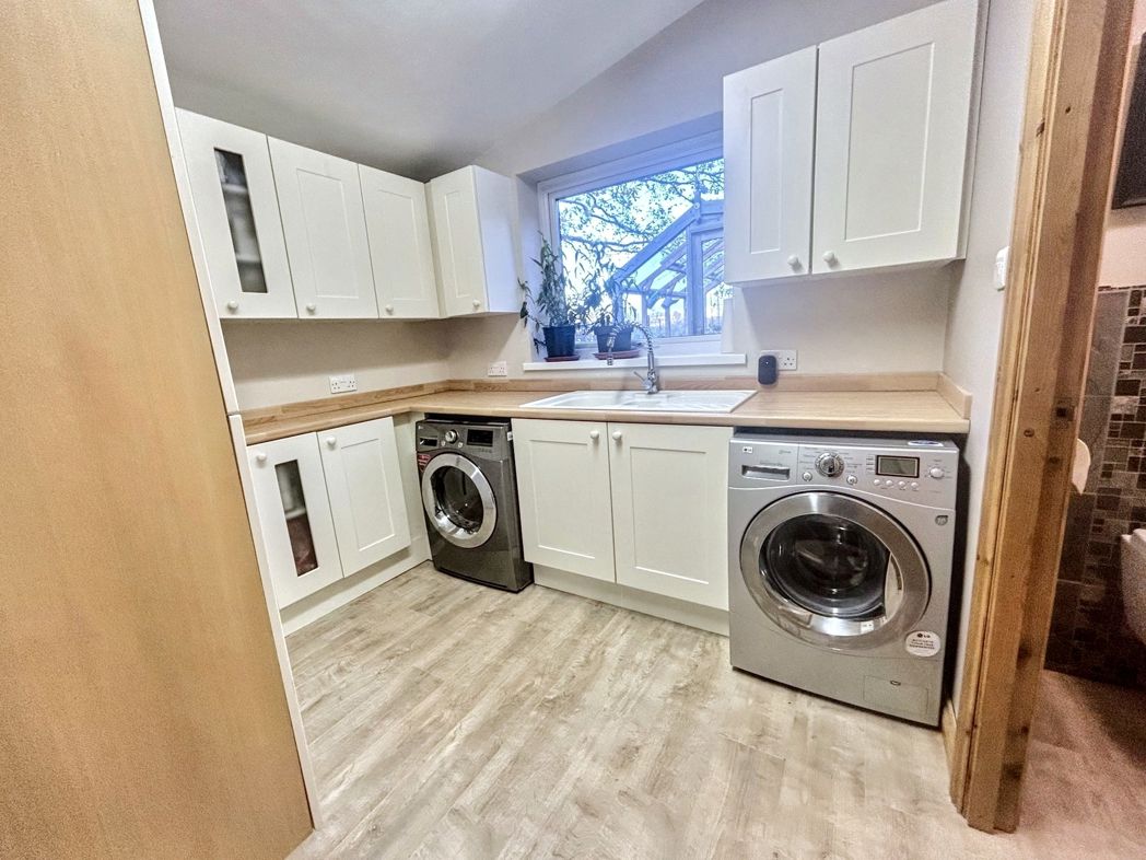 Property image 27 of 56