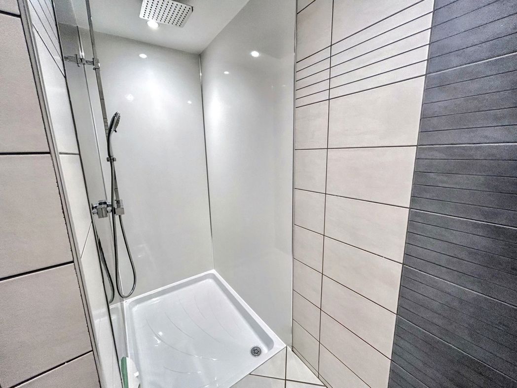 Property image 13 of 56