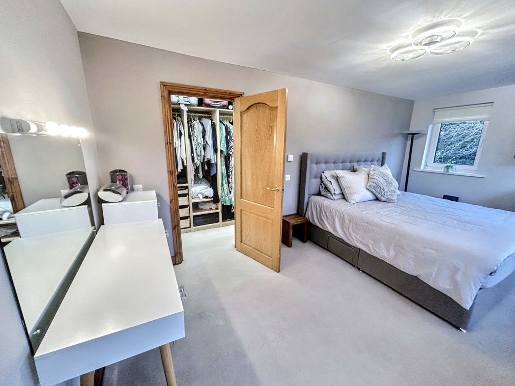 Property image 14 of 56