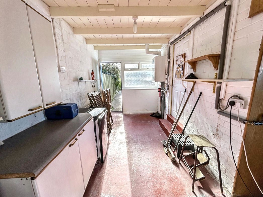 Property image 11 of 14