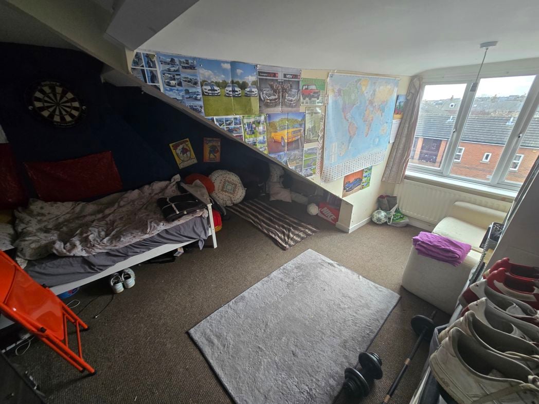 Property image 6 of 11
