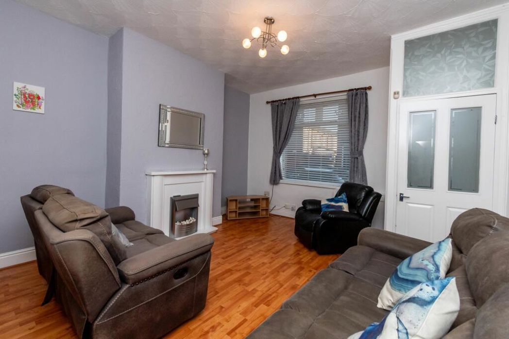 Property image 2 of 11