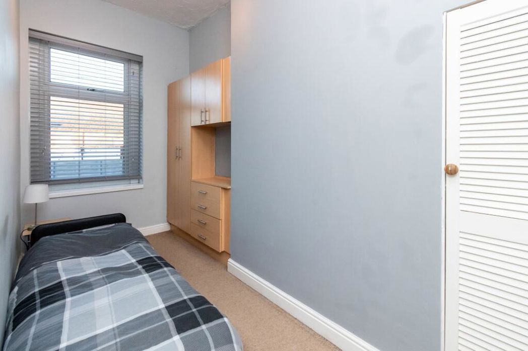 Property image 7 of 11